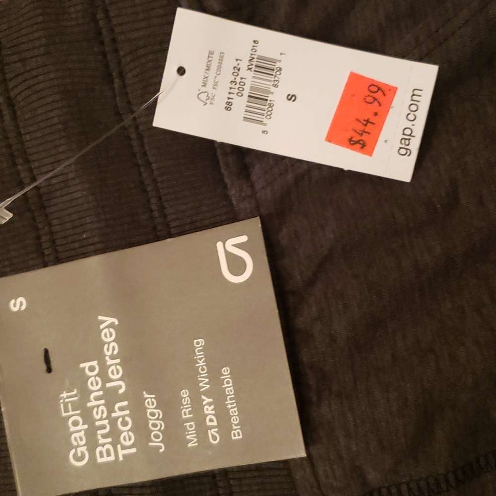 GapFit 2 pc outfit SALE - Picture 6 of 6